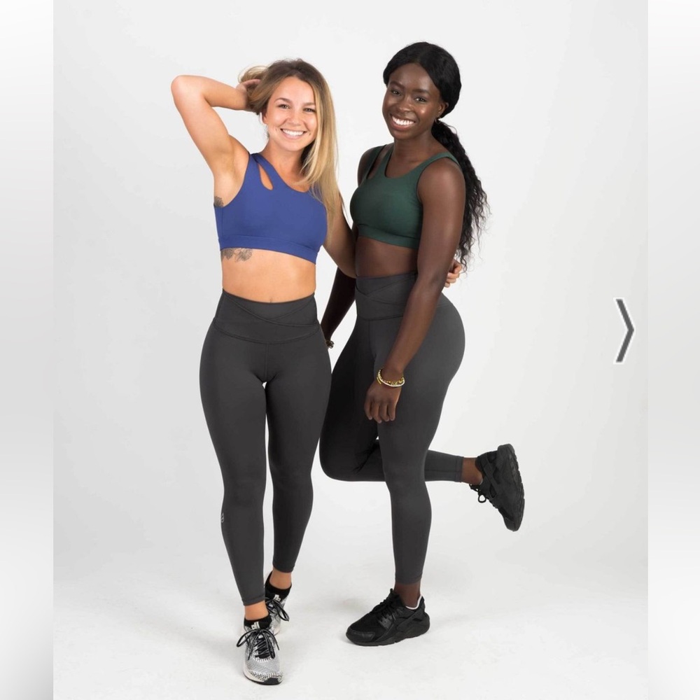 NWT Ptula Emily Tenacious Leggings 23” Black Med